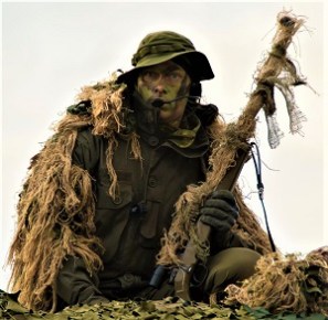 ghillie-suit-photo-by-gerhard-bogner-pixabay