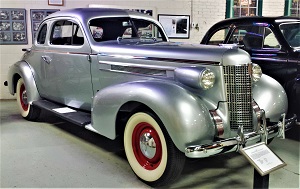 1937 L37 Club Coupe, RE Olds Museum, Photo by cjverb (2017)