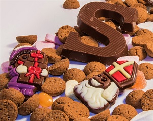 Chocolate & Pepernoten, Photo by Ylanite, Pixabay