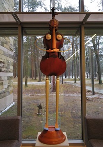 Cello Woman by Dewey Blocksma, Dennos Museum Center, Photo by cjverb (2018)-1