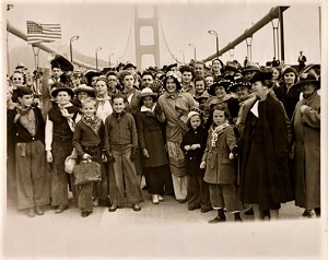 Pedestrian Day (1937), San Francisco History Center, San Francisco Public Library-3--px