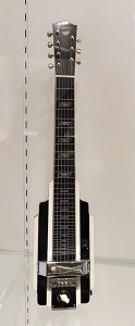 New Yorker Electric Guitar (c1937), Minneapolis Institute of Art, Photo by cjverb (2018)