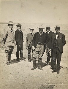 President Theodore Roosevelt (front &amp; center; 1903), Photo courtesy of SMU Central University Libraries, WikiMedia Commons-300px